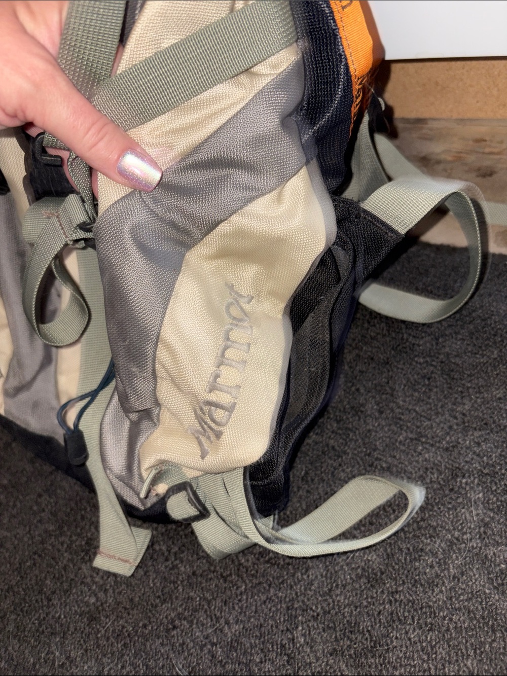 Marmot Diva 36 Hiking and Camping Backpack EUC - Picture 2 of 10